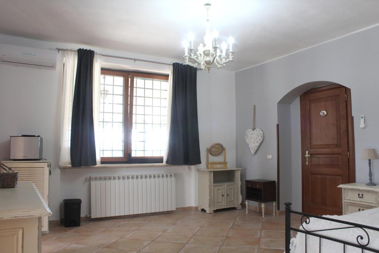 Il Granaio Del Pavone Villa Nepi Exterior foto